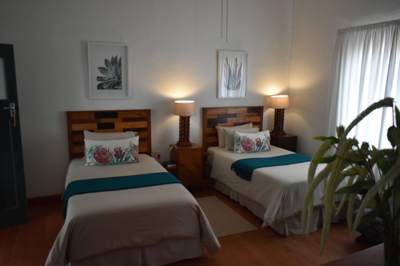 Steytlerville Royal Hotel מראה חיצוני תמונה