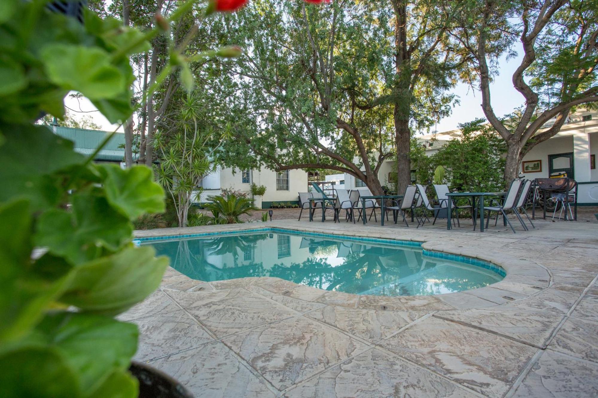 Steytlerville Royal Hotel מראה חיצוני תמונה