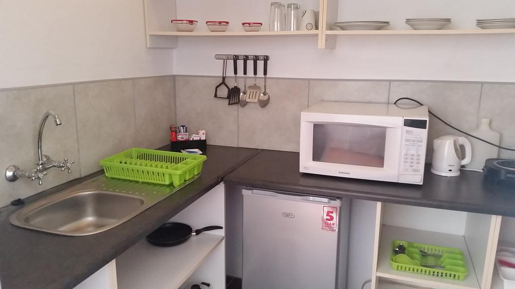 Steytlerville Royal Hotel מראה חיצוני תמונה